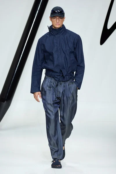 Look 51